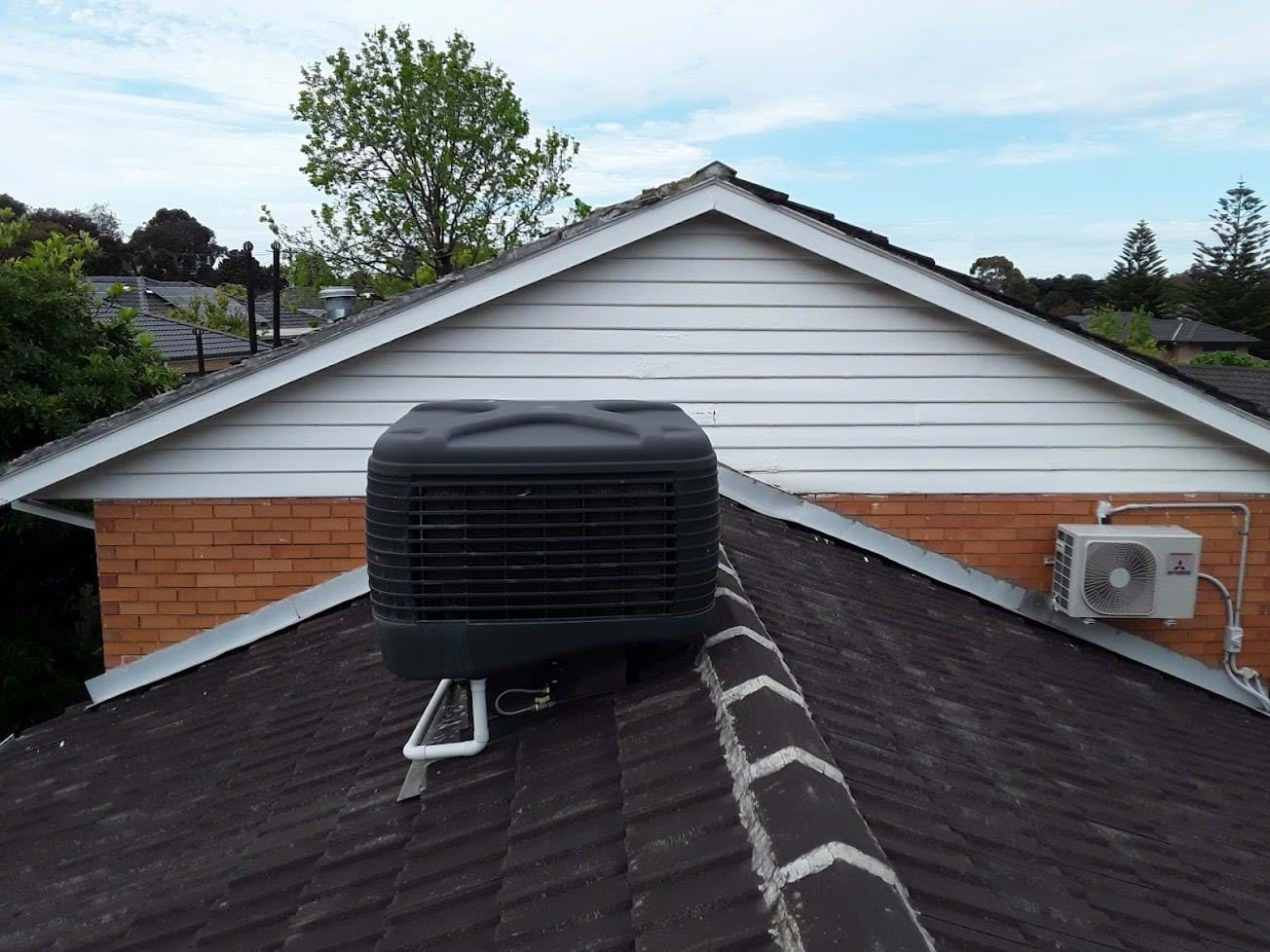 roof for two wheeler