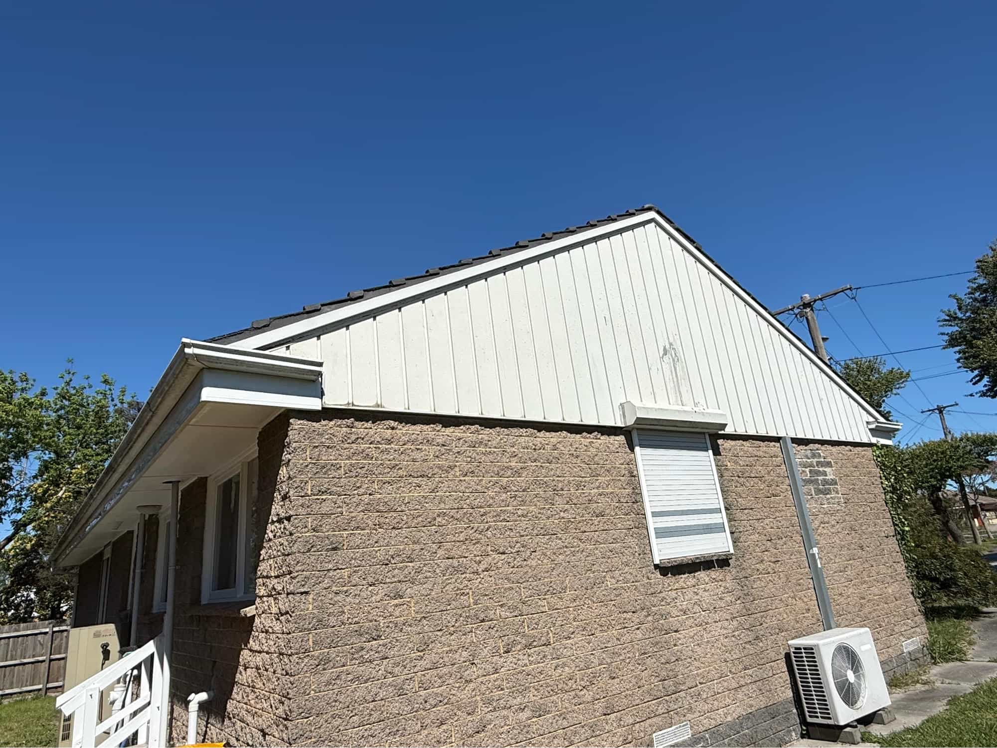 Tiled re-roof in Noble Park — photo 4